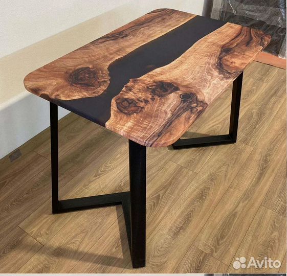 Компьютерный стол 'Healthy Room'