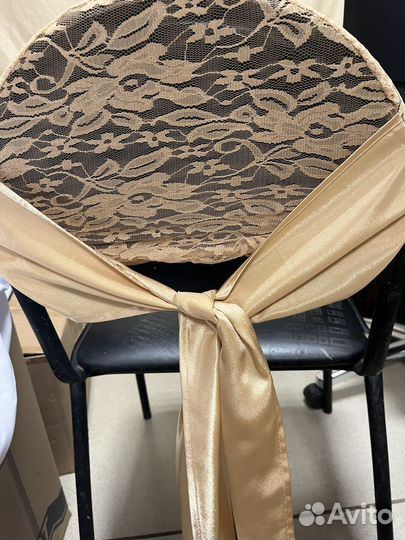 Накидки на стулья золотые и белые