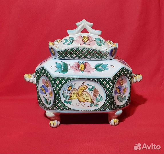 Шкатулка ларец. Гжель, майолика