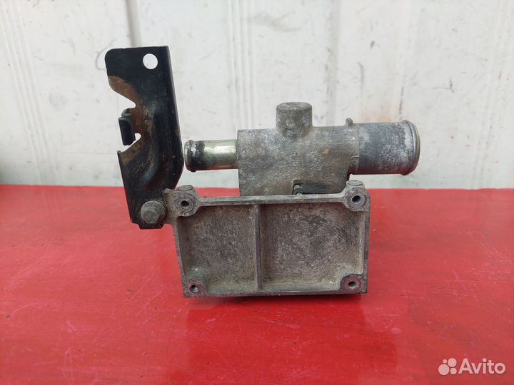 Фланец системы охлаждения Ford Mondeo lll