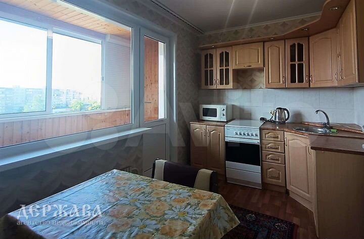 3-к. квартира, 82 м², 5/16 эт.