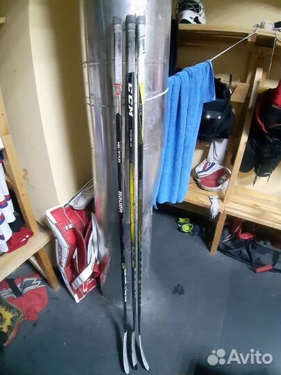Клюшка хоккейная