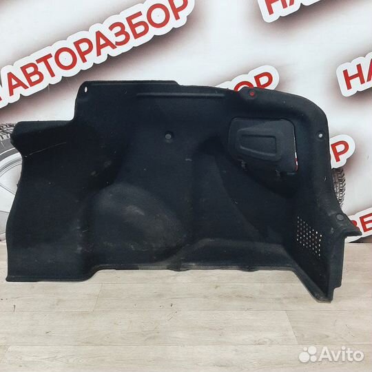 Обшивка багажника задняя правая Kia Rio 3 седан