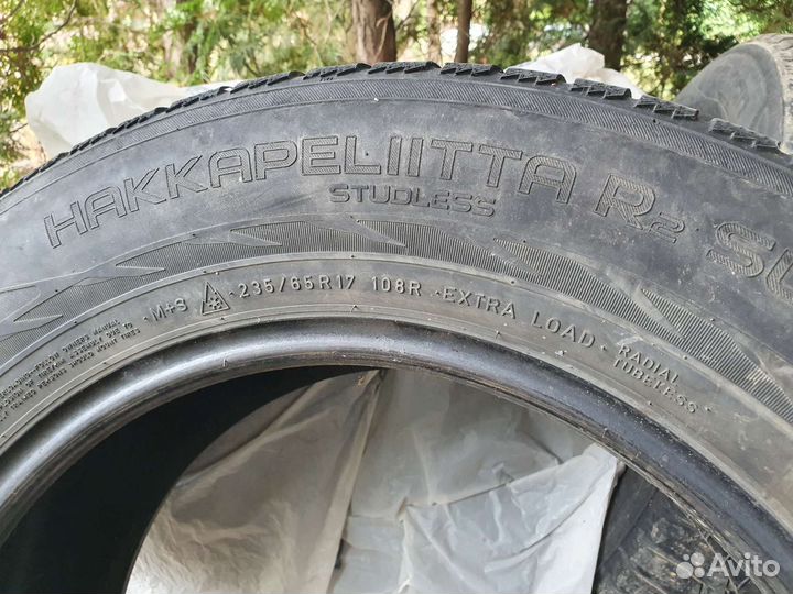 Nokian Tyres Hakkapeliitta R2 SUV 235/65 R17 108