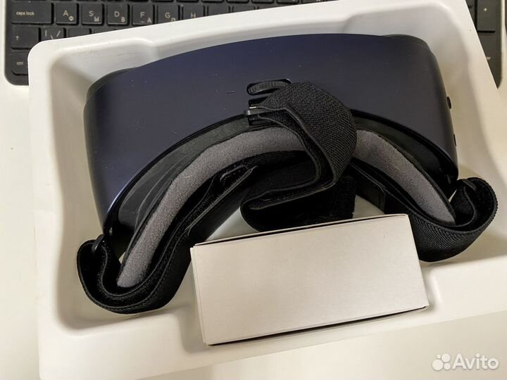 Очки виртуальной реальности samsung Gear VR