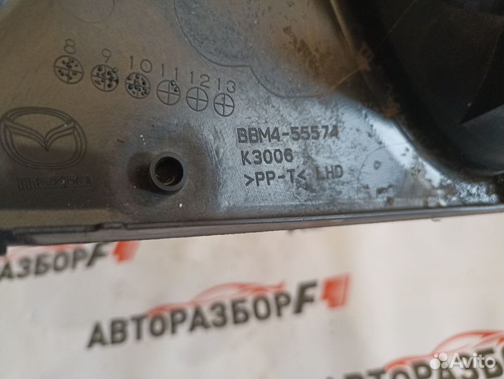 Mazda 3 BL Накладка на торпедо правая