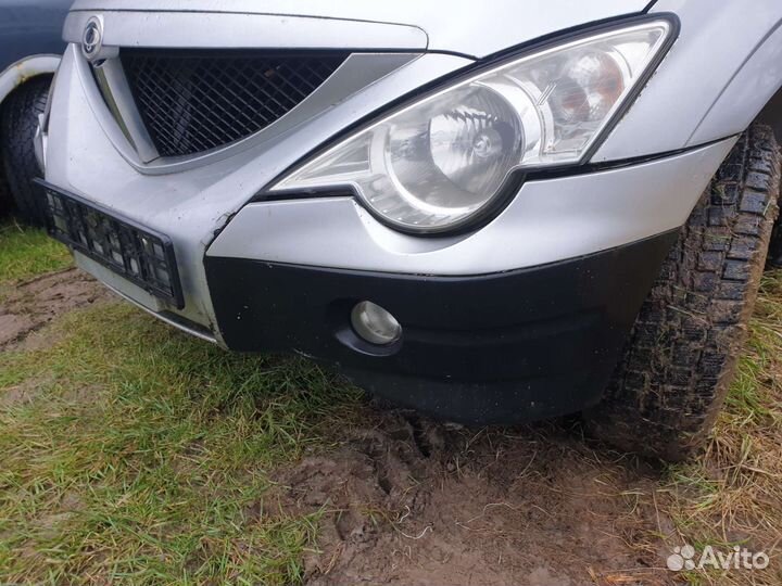 Передний бампер Ssang Yong Actyon Sports