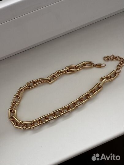 Новая цепь Zara