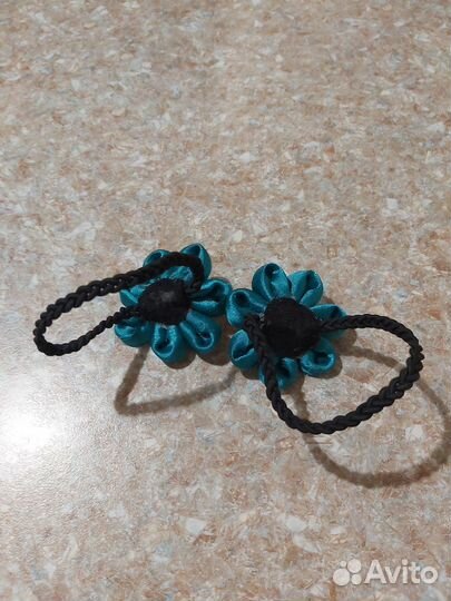 Резинки для волос ручной работы