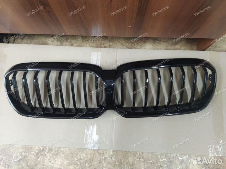 Решетка радиатора BMW 5 G30 рестайл M-Perfomance