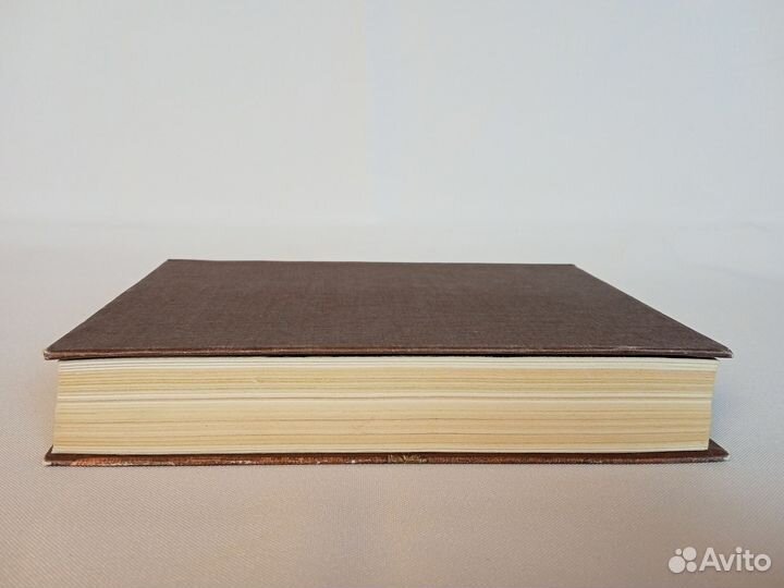 Книга В. Э. Вацуро