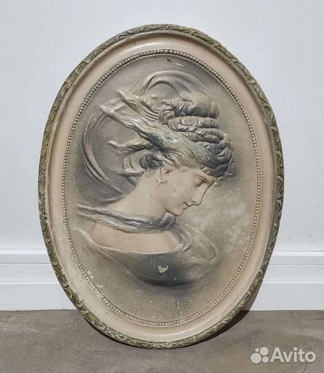 Настенное панно Камея