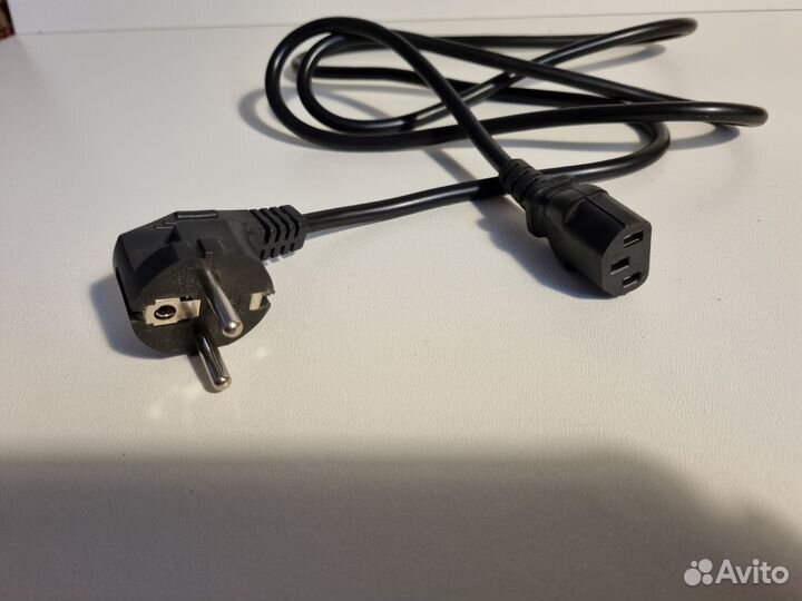 Кабели питания для компьютера