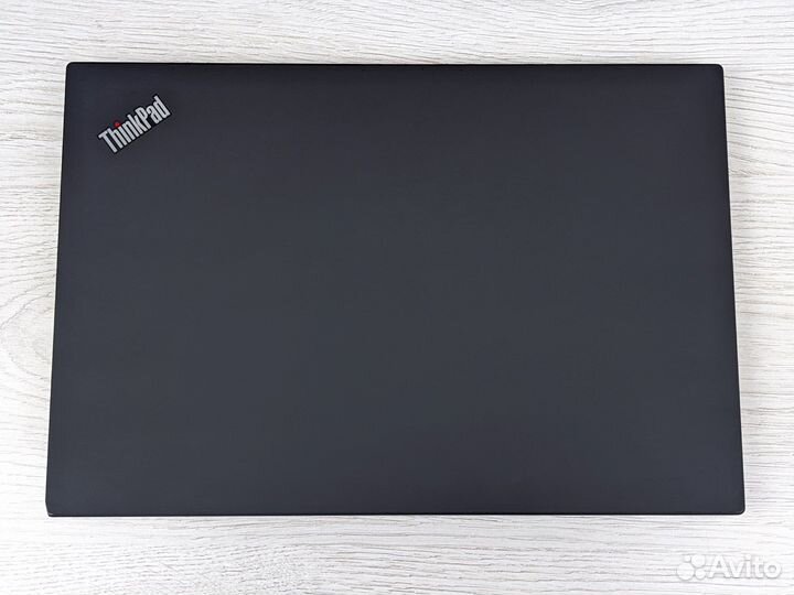 Lenovo P53S i7-8665U 32GB 1TB SSD nvidia