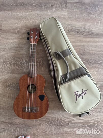 Укулеле Flight