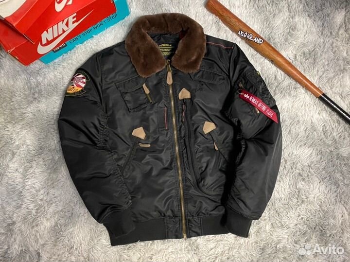 Бомбер Alpha Industries Injector