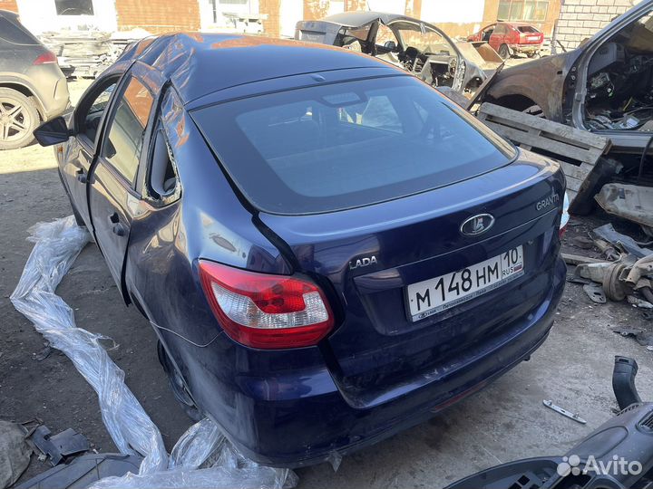 Автомобиль в разборе LADA Granta 1.6 МКПП 2016 год