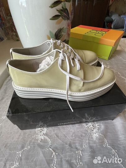 Туфли женские без каблука