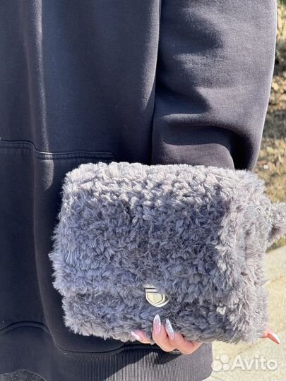 Сумка серая пушистая