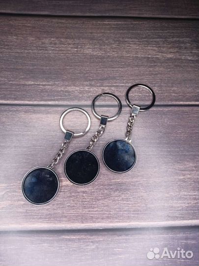 Брелок медальон