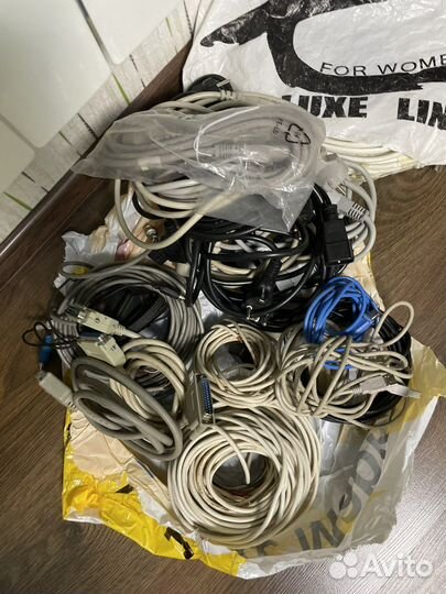 Кабель для компьютера