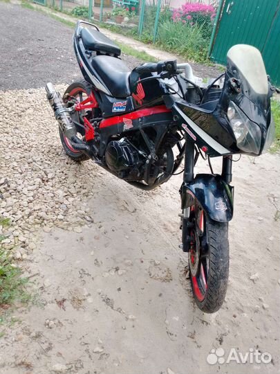 Продам мотоцикл stels sb 200