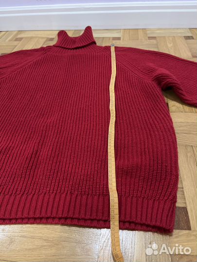 Свитер женский