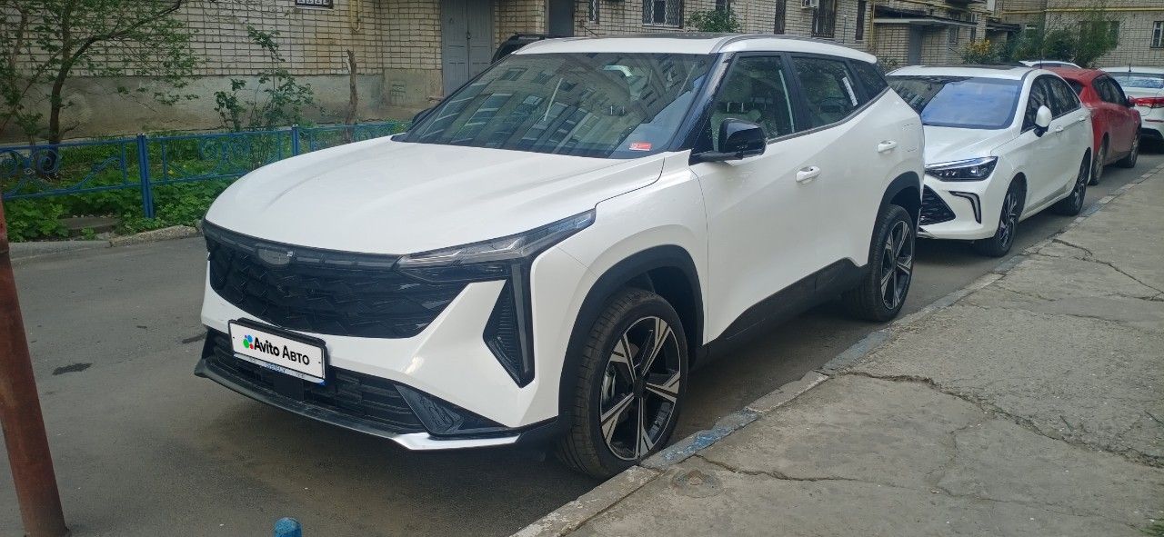 Geely Atlas: фото владельца
