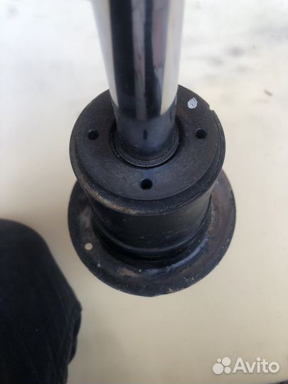 Стойки subaru outback