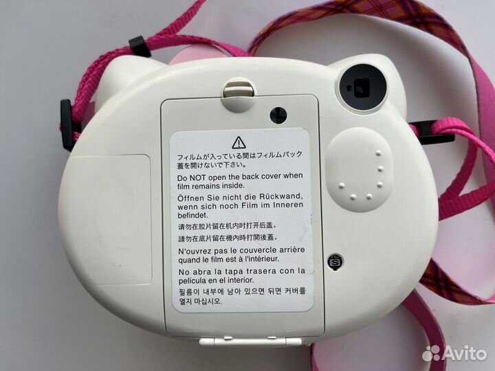 Фотоаппарат fujifilm instax mini Hello Kitty