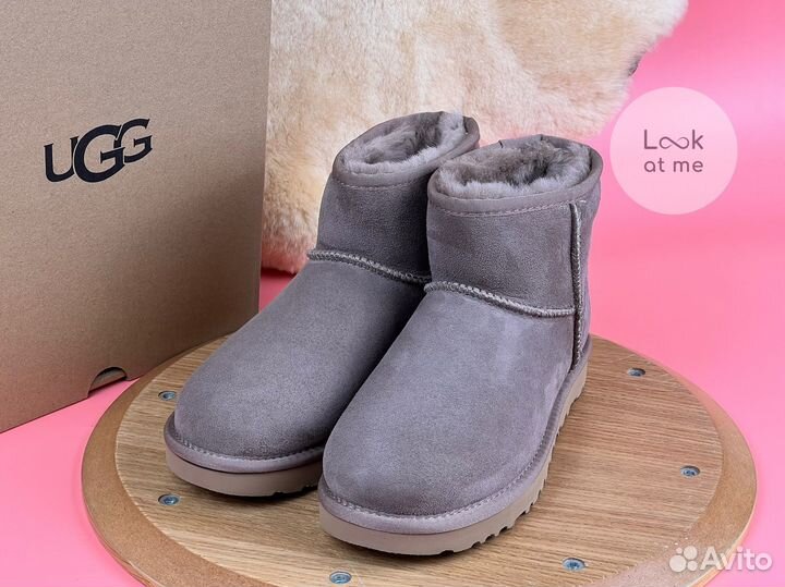 Угги женские Ugg Classic Mini II Cappuccino