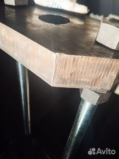 Шкворнедав