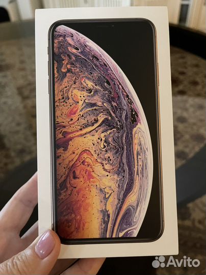 Коробка от iPhone 13 pro max