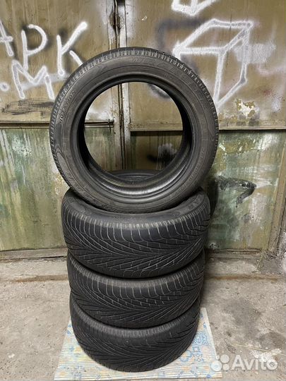 Goodyear Wrangler F1 255/50 R19