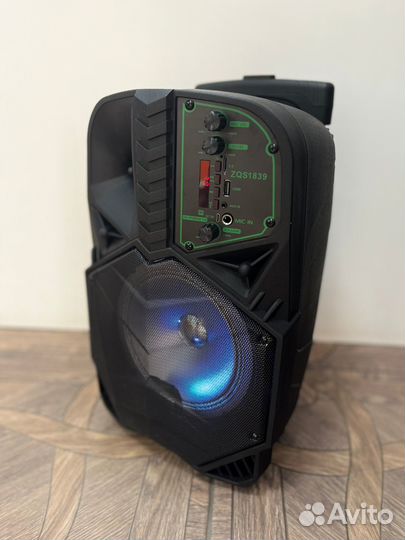 Колонка BT Speaker 1839 напольная с микрофоном