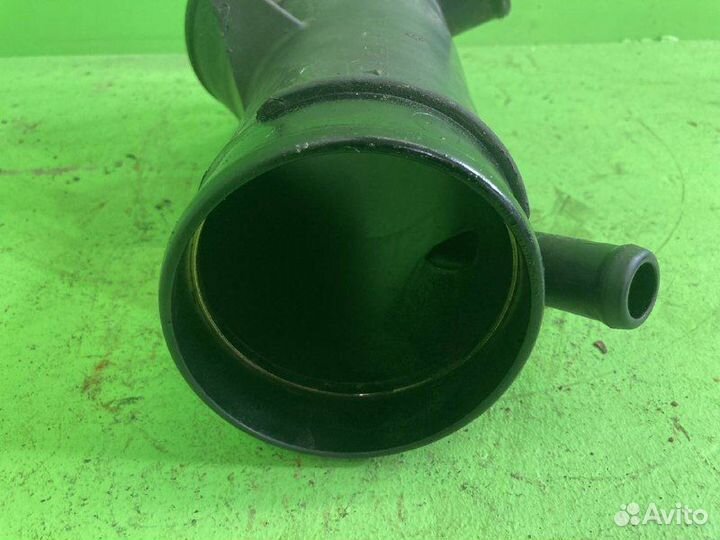 Патрубок воздушного фильтра mercedes-benz actros M