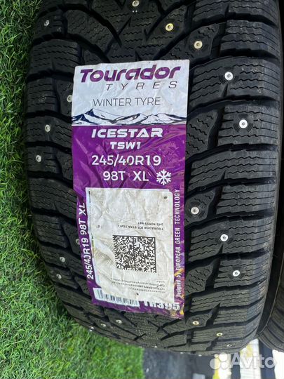 Tourador Ice Star TSW1 245/40 R19 и 275/35 R19