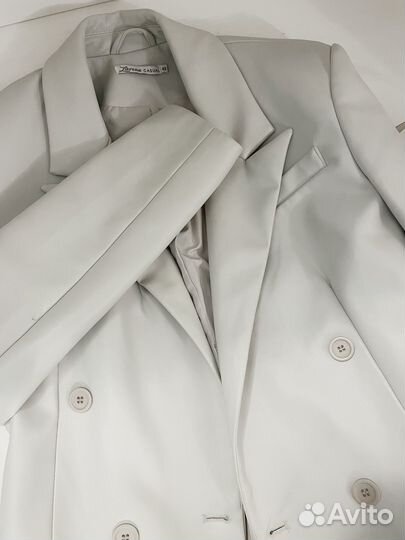 Пиджак из эко кожи