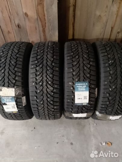 Pirelli Formula Ice 225/55 R18