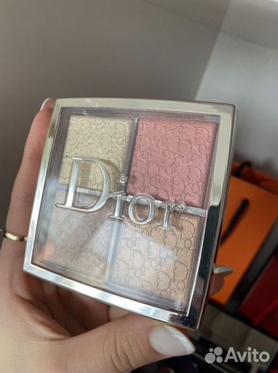 Dior хайлайтер 004