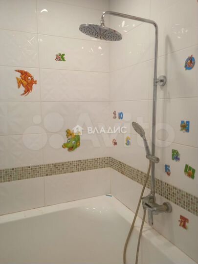 4-к. квартира, 73 м², 3/5 эт.