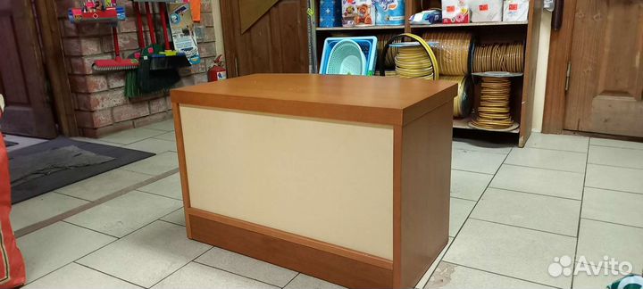 Тумба прикроватная