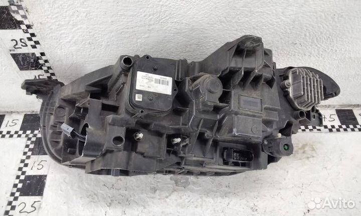 Фара правая Volvo XC90