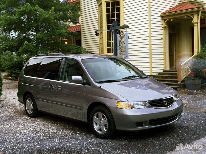 Стойка амортизатор Honda Odyssey RL1 America левая