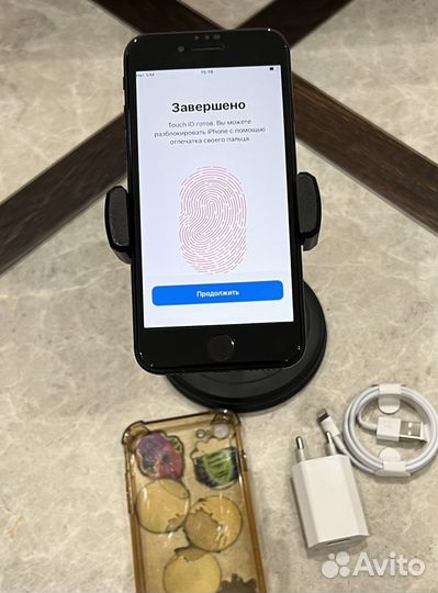 iPhone SE (2020), 64 ГБ