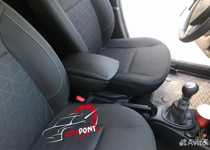 Подлокотник Рено Дастер модельный органайзер