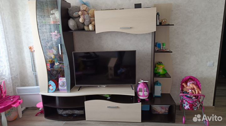 Стенка горка в гостиную