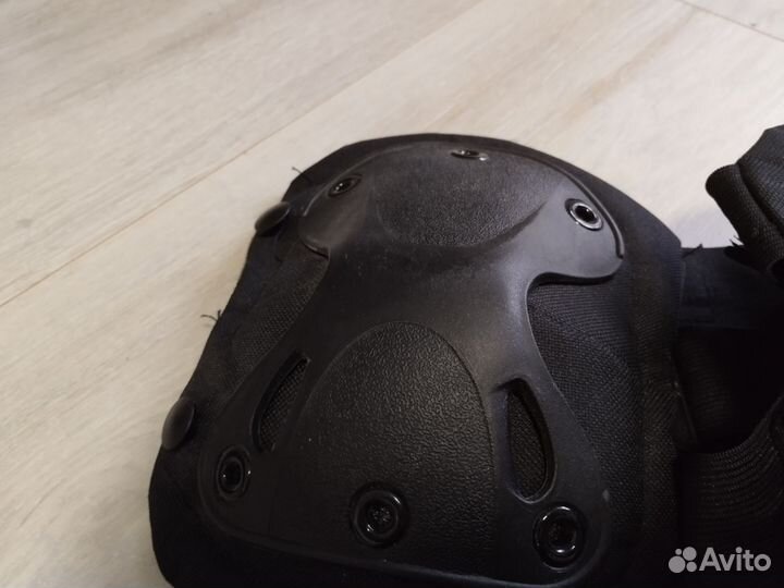 Налокотники и наколенники