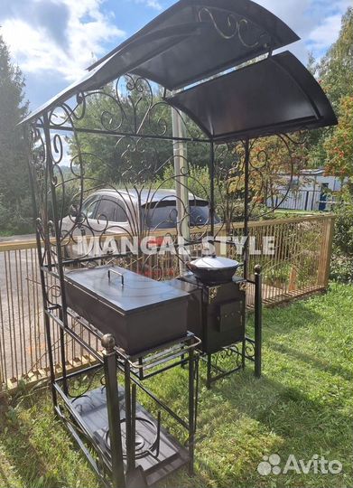 Мангал с крышей