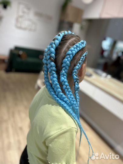 Косы с канекалоном